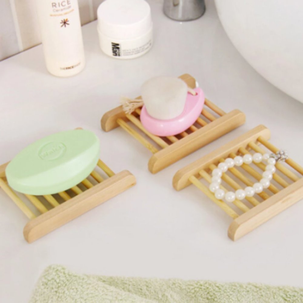 Natural Wood Slotted Soap Dish - Picture 2 of 3